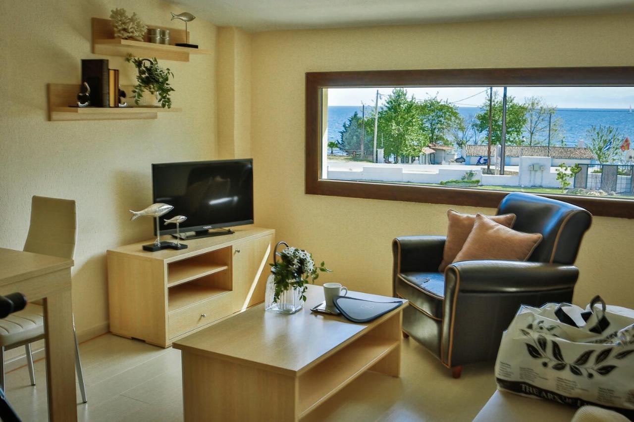 Stigmes Villas & Suites Nea Skioni Esterno foto