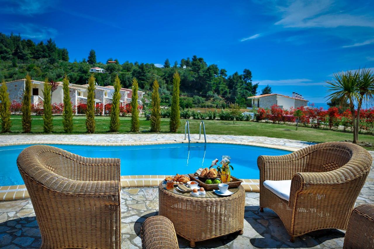 Stigmes Villas & Suites Nea Skioni Esterno foto