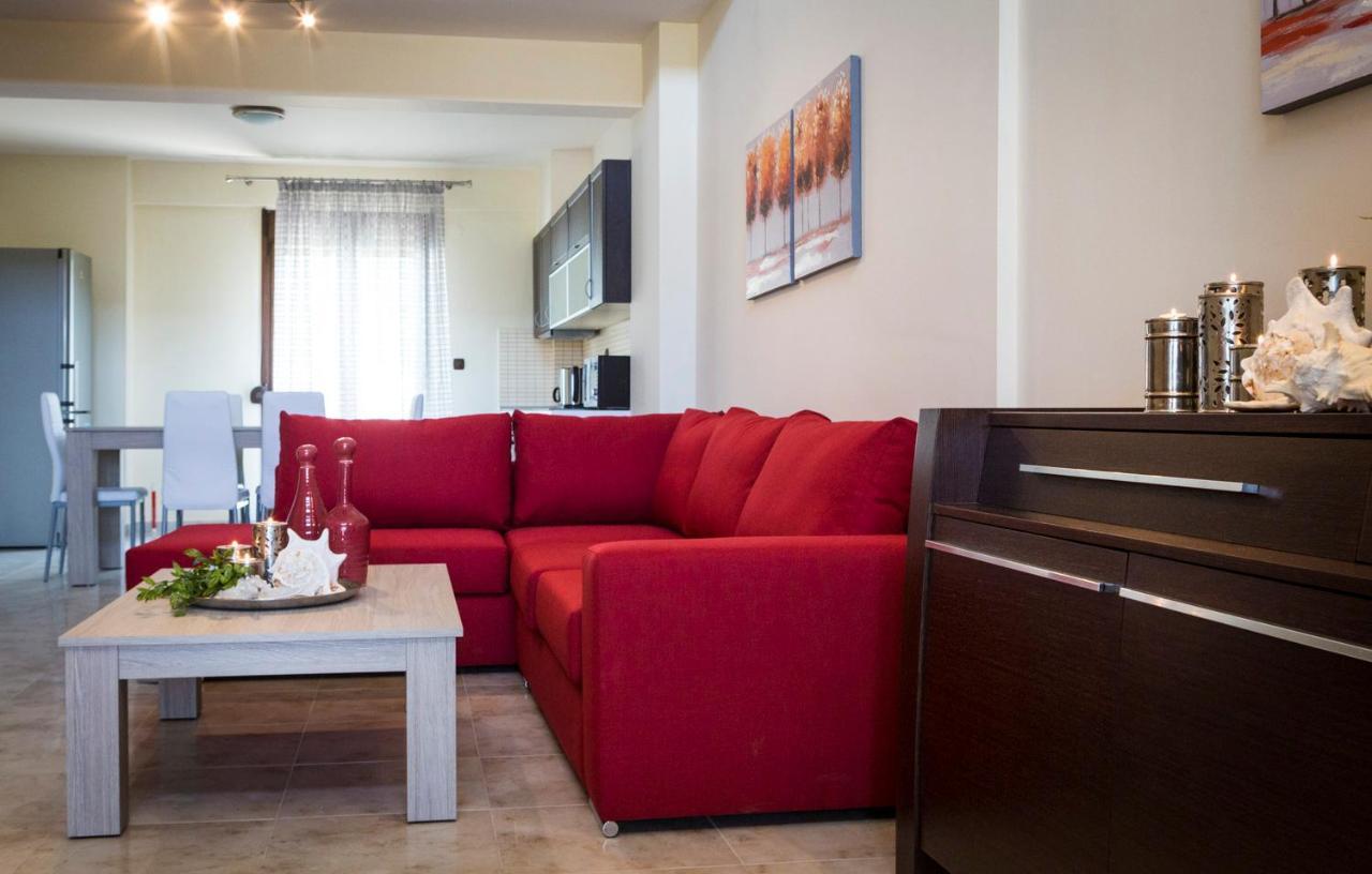 Stigmes Villas & Suites Nea Skioni Esterno foto