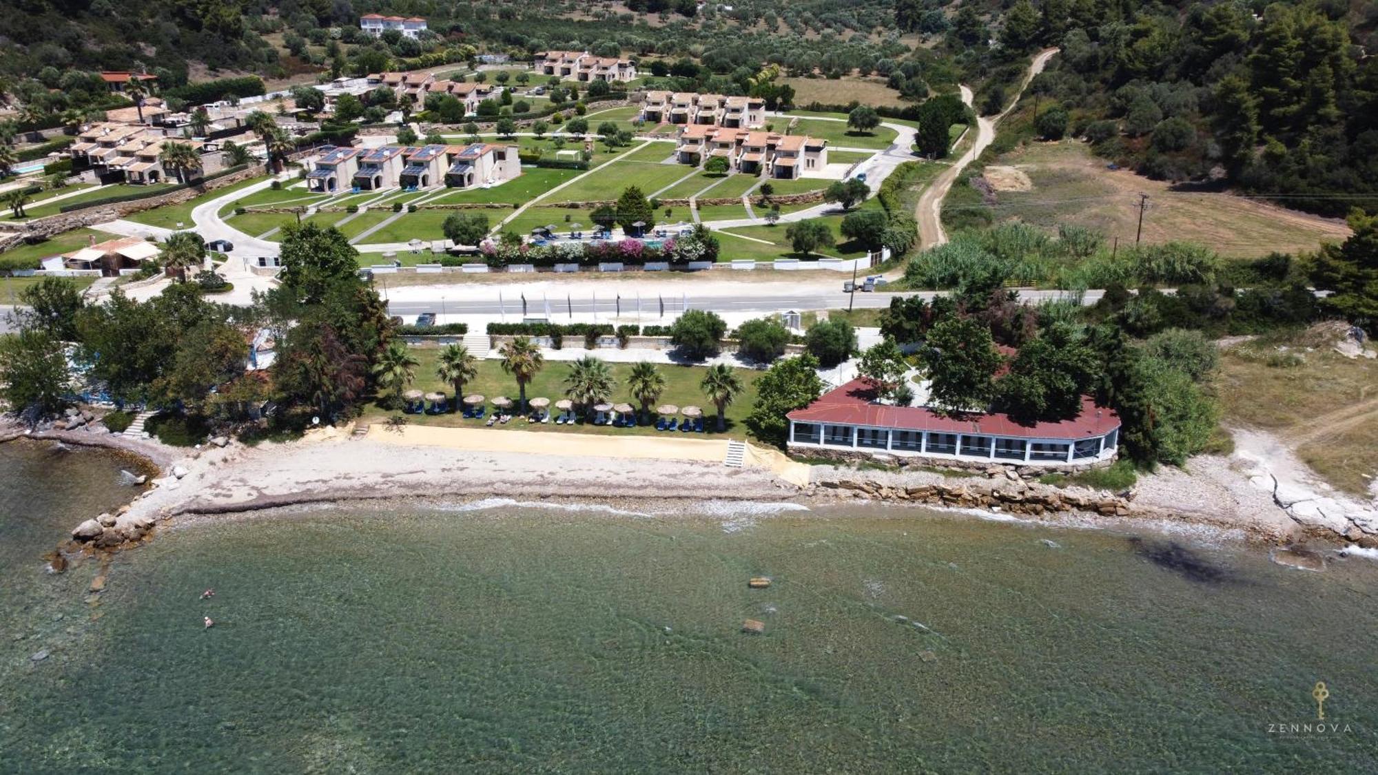 Stigmes Villas & Suites Nea Skioni Esterno foto