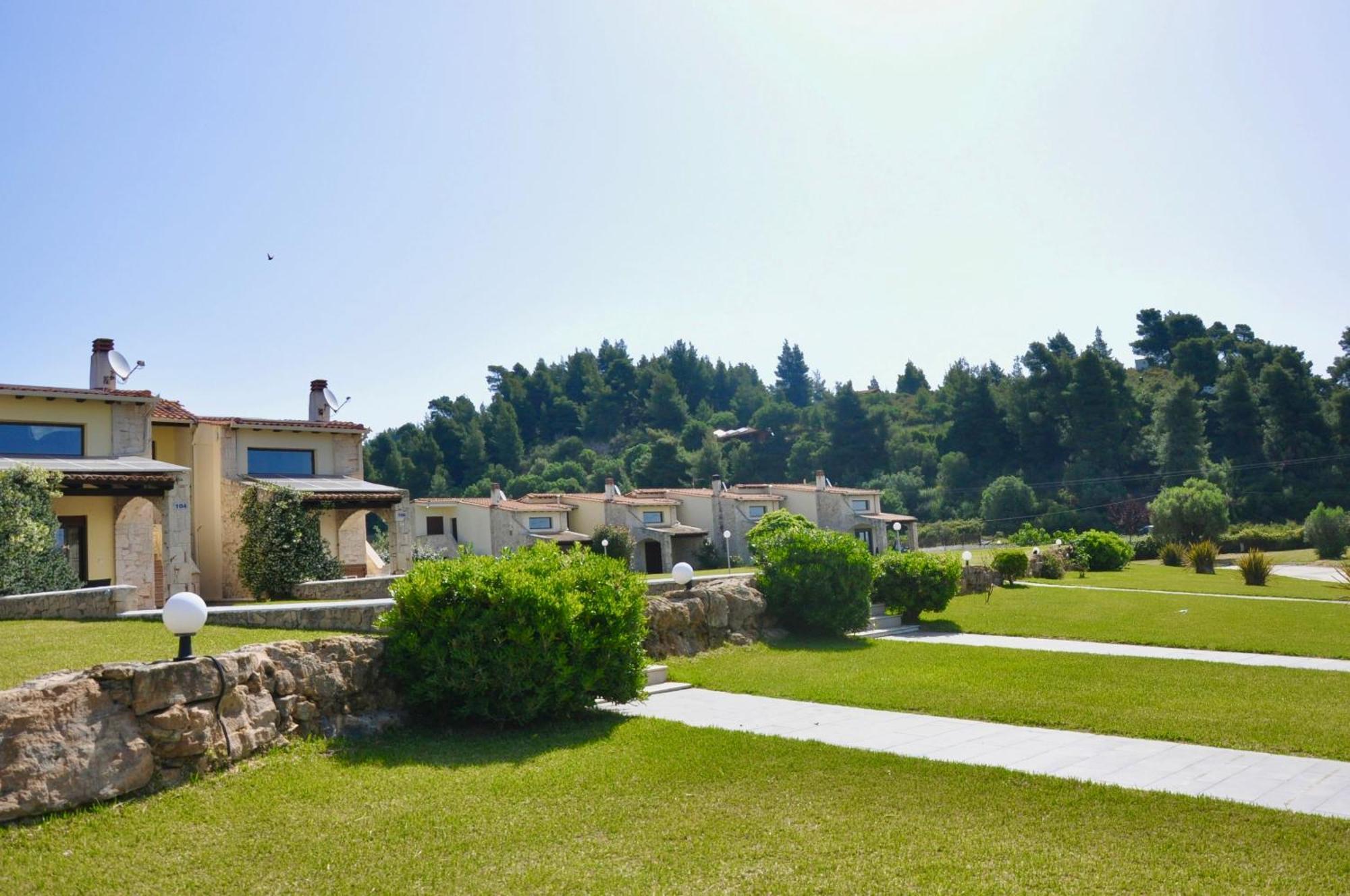 Stigmes Villas & Suites Nea Skioni Esterno foto