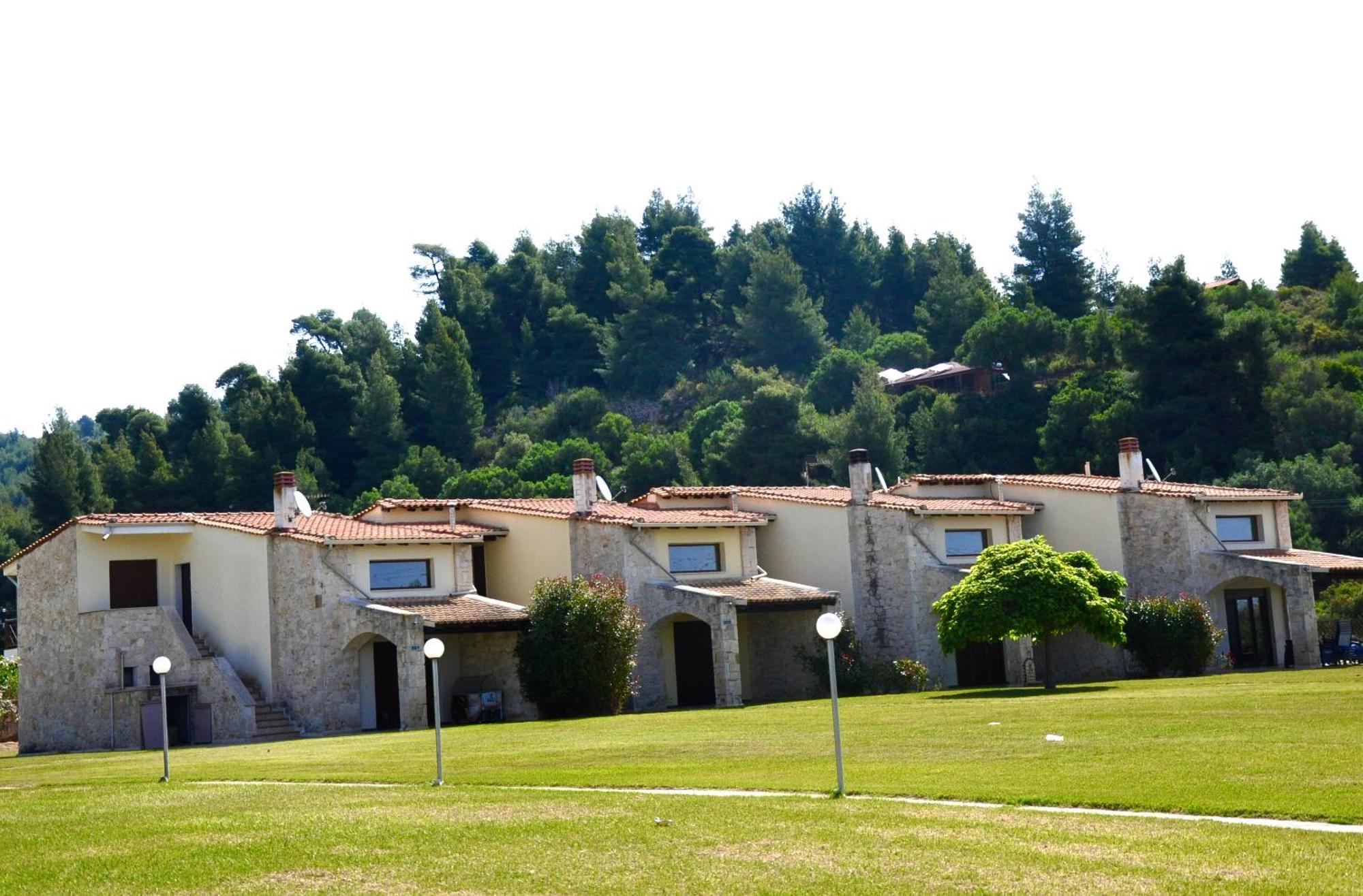 Stigmes Villas & Suites Nea Skioni Esterno foto