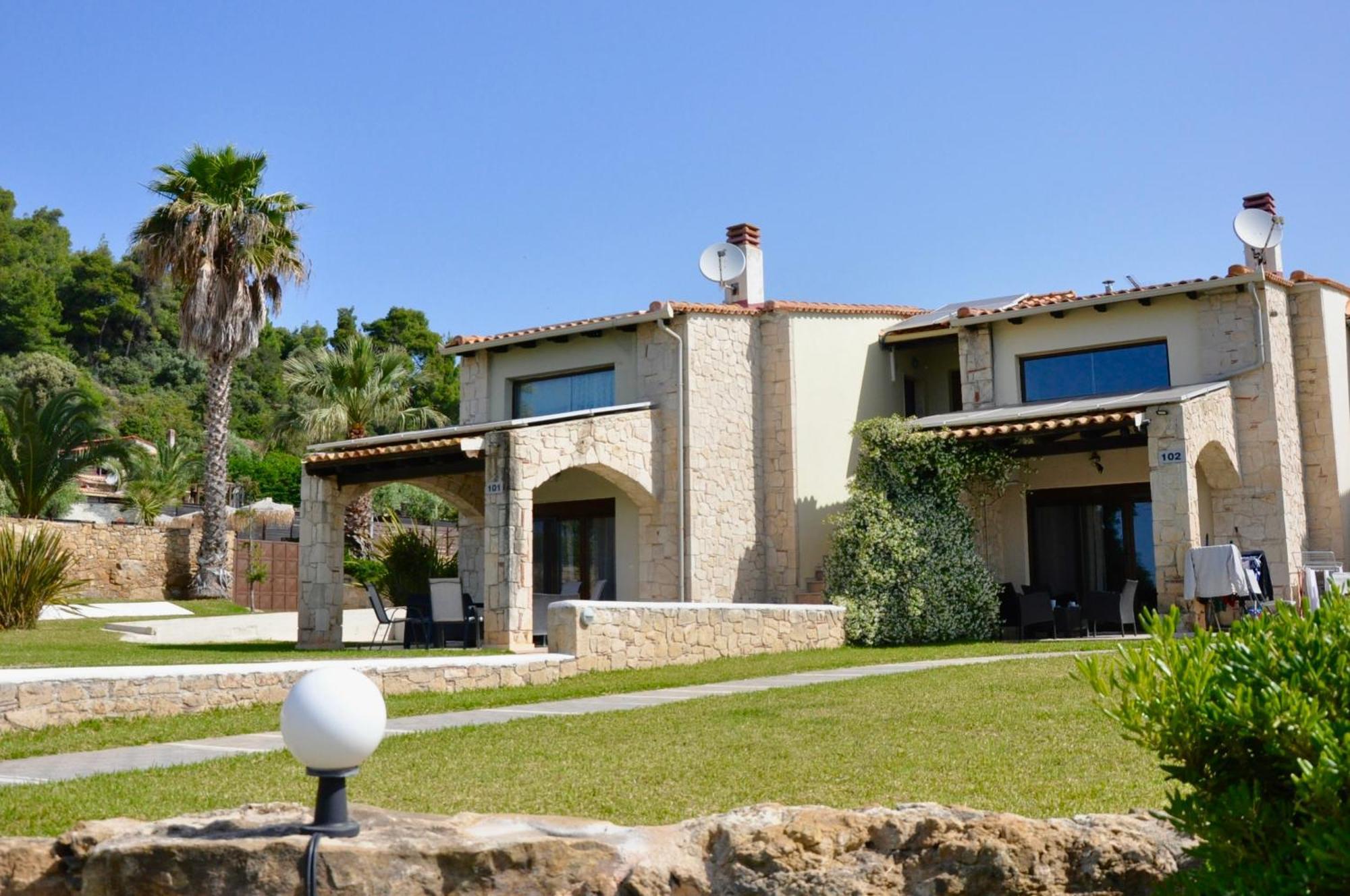 Stigmes Villas & Suites Nea Skioni Esterno foto