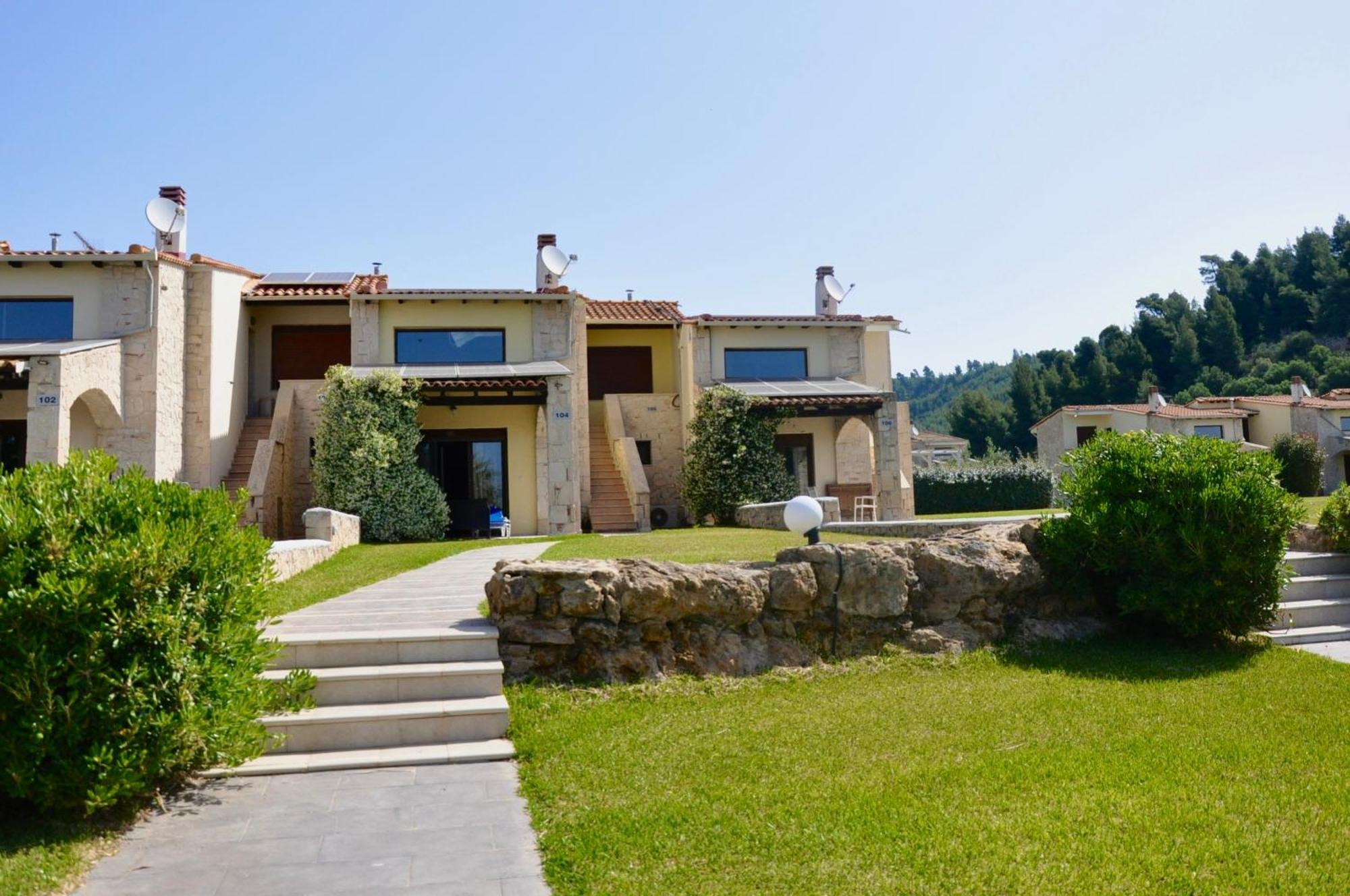 Stigmes Villas & Suites Nea Skioni Esterno foto