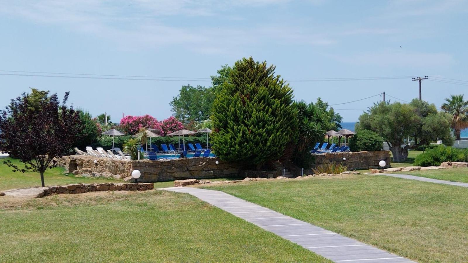 Stigmes Villas & Suites Nea Skioni Esterno foto