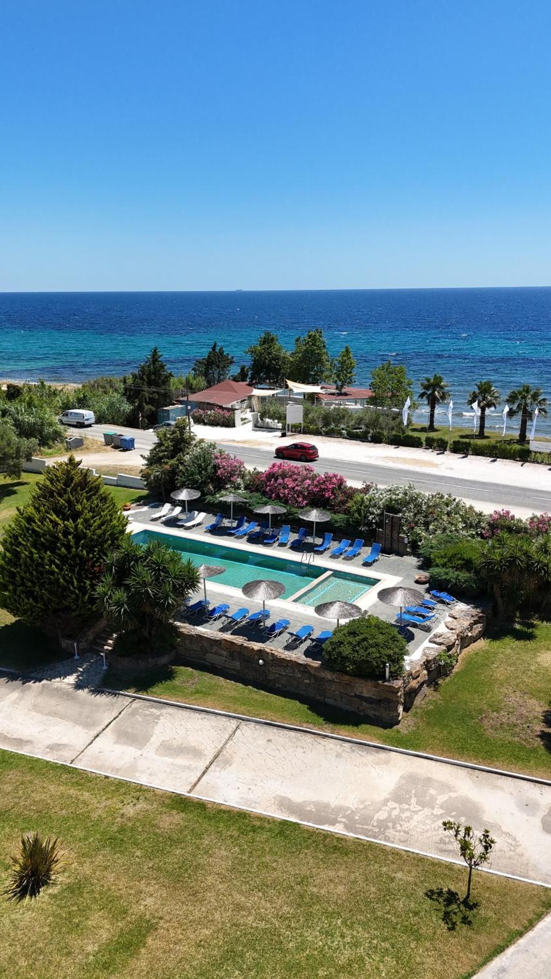 Stigmes Villas & Suites Nea Skioni Esterno foto