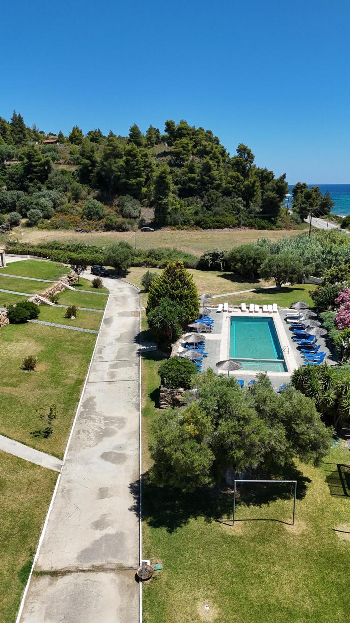 Stigmes Villas & Suites Nea Skioni Esterno foto