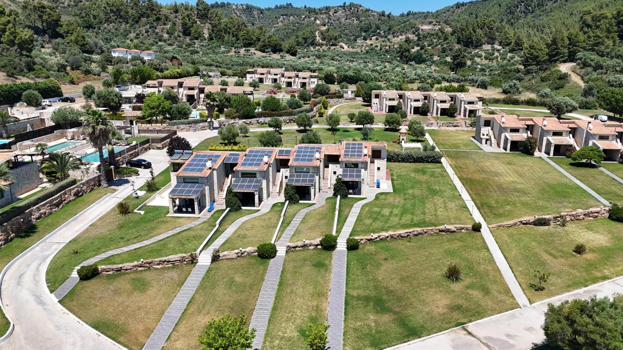 Stigmes Villas & Suites Nea Skioni Esterno foto