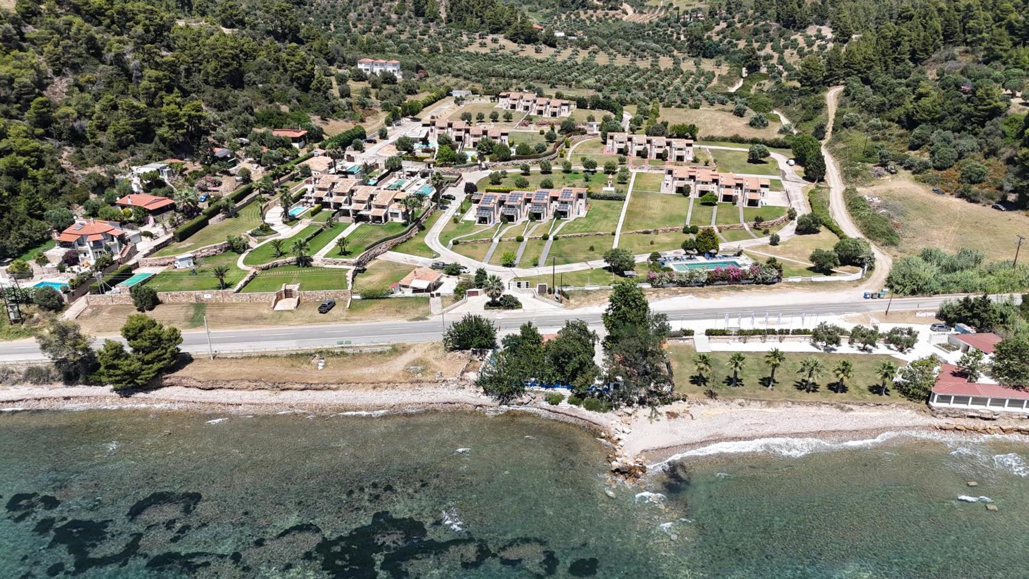 Stigmes Villas & Suites Nea Skioni Esterno foto